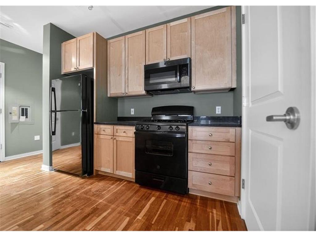 232 8th Street E #232 Saint Paul MN 55101 7018478 image13