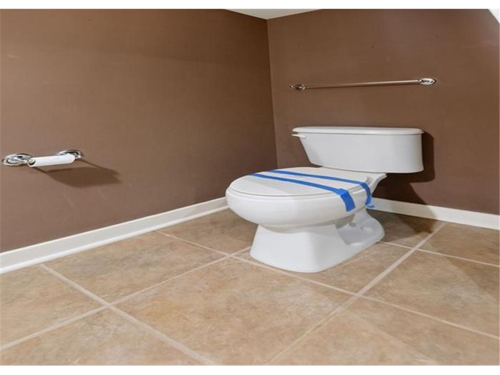 232 8th Street E #232 Saint Paul MN 55101 7018478 image22