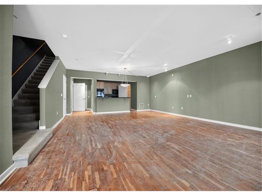 232 8th Street E #232 Saint Paul MN 55101 7018478 image6