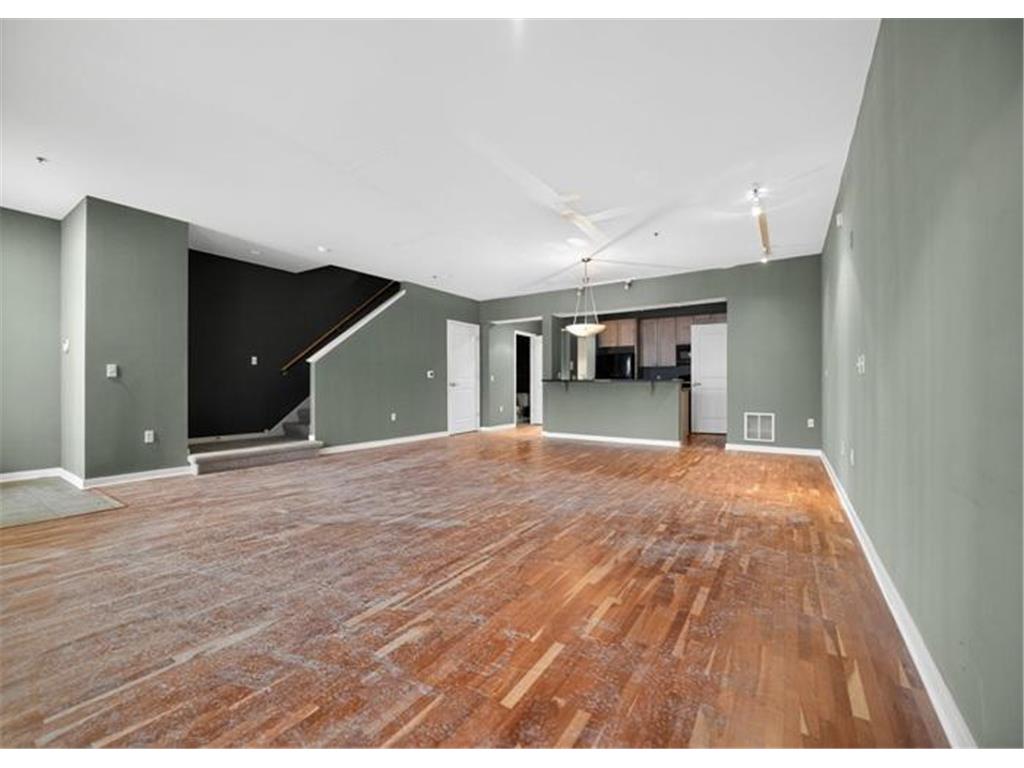 232 8th Street E #232 Saint Paul MN 55101 7018478 image8