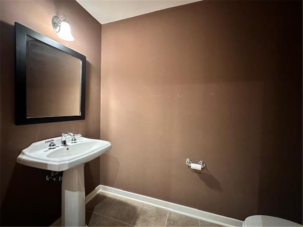 232 8th Street E #232 Saint Paul MN 55101 7087373 image10