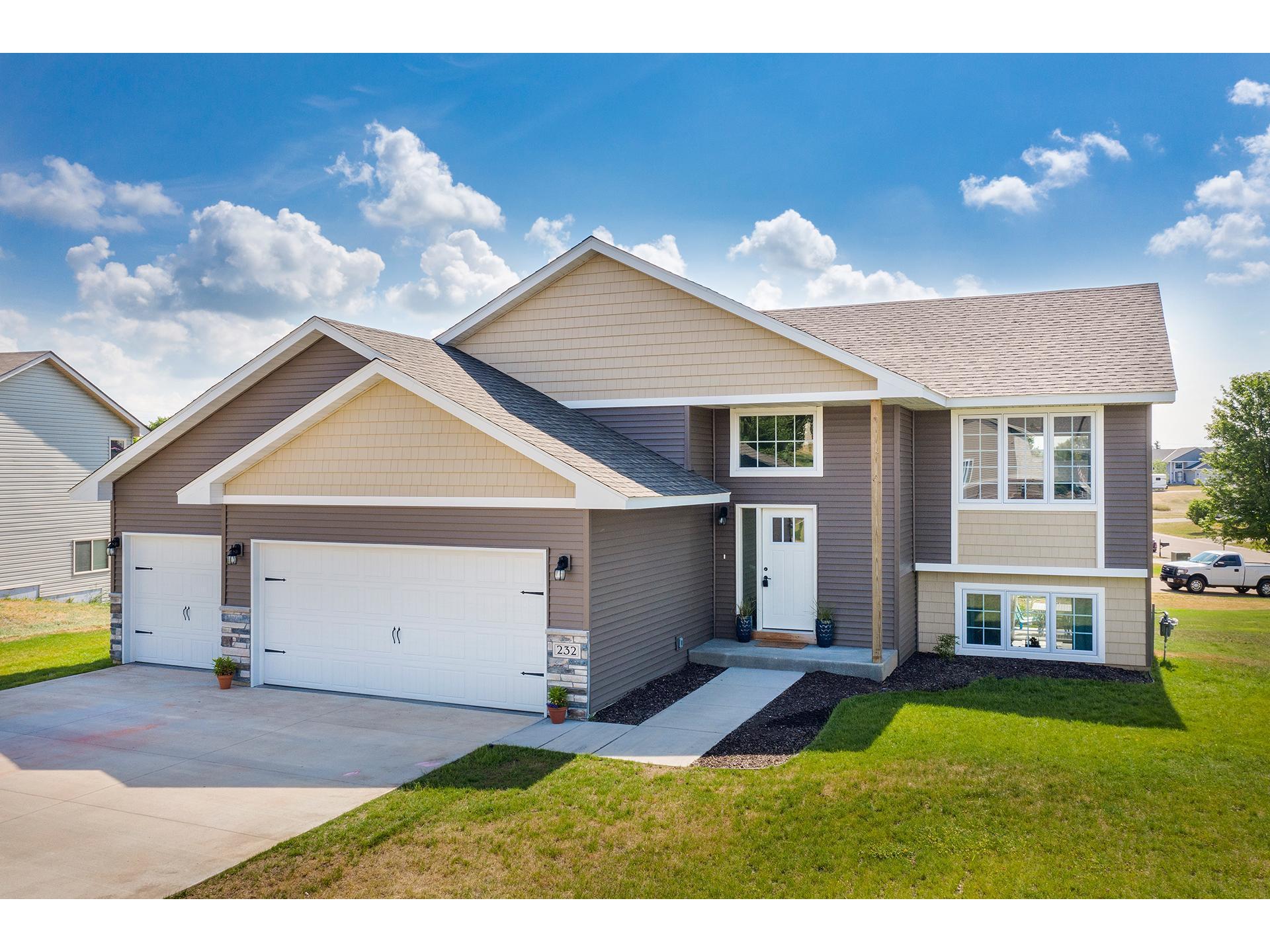 232 Aspen Drive, Somerset, WI, 54025 MLS 6016248 Edina Realty