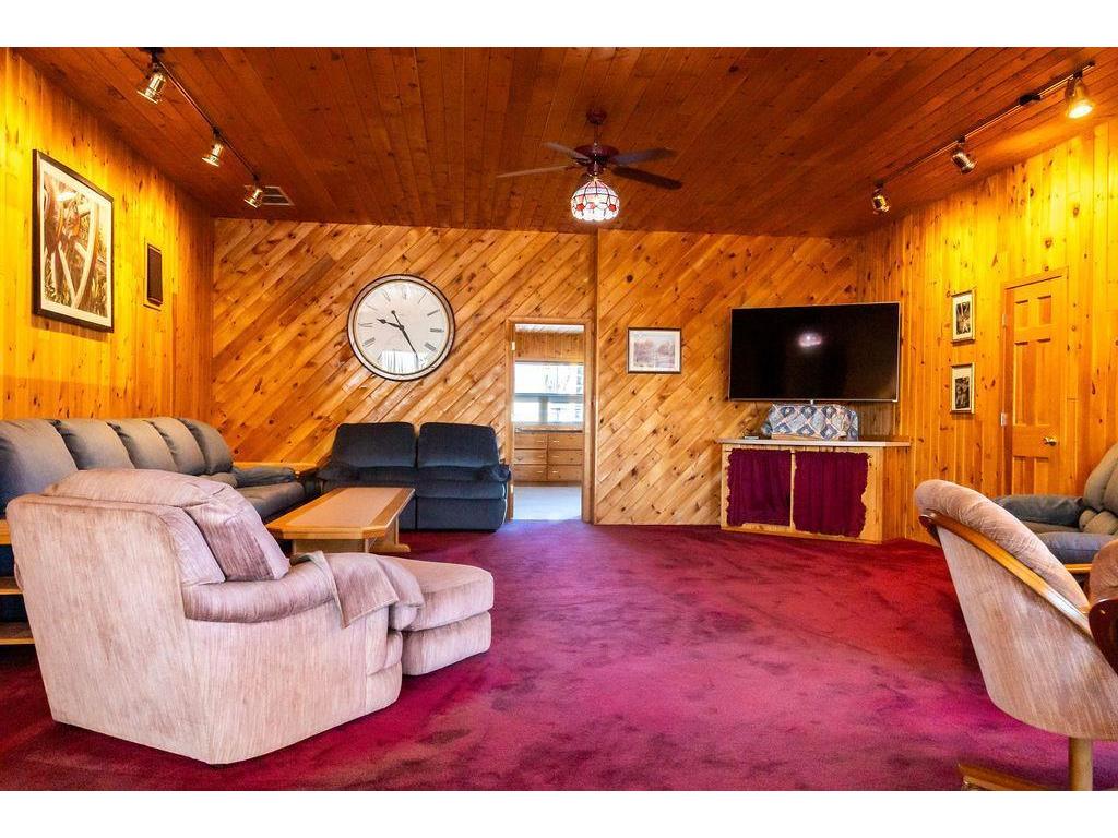 232 N Central Avenue Duluth MN 55807 7034538 image19