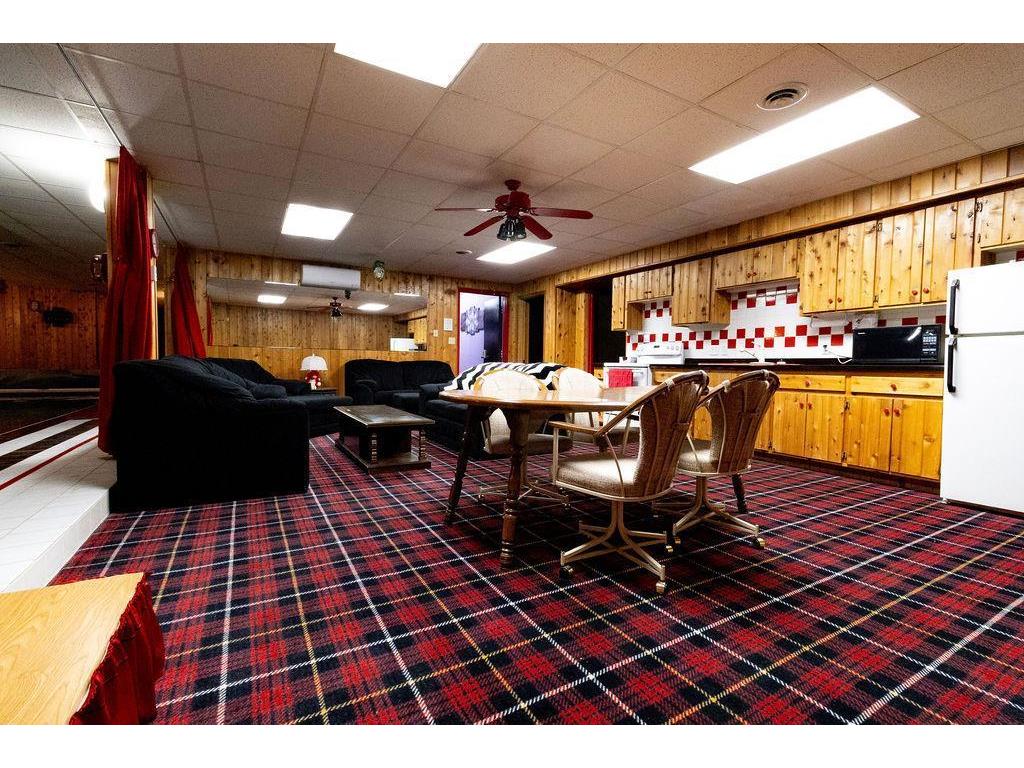 232 N Central Avenue N Duluth MN 55807 7025927 image3
