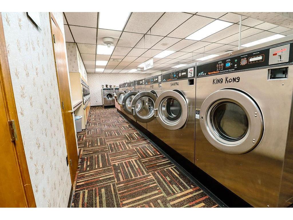 232 N Central Avenue N Duluth MN 55807 7025927 image34