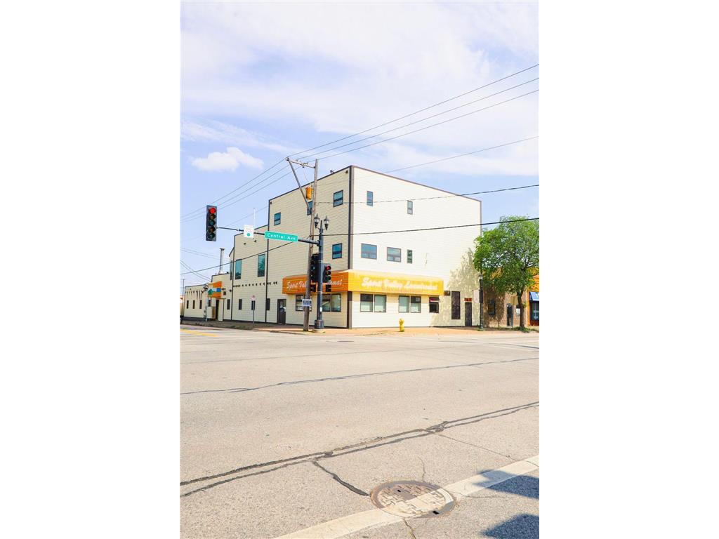 232 N Central Avenue N Duluth MN 55807 7025927 image42