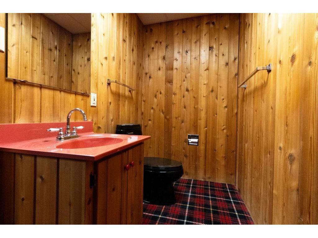 232 N Central Avenue N Duluth MN 55807 7025927 image6