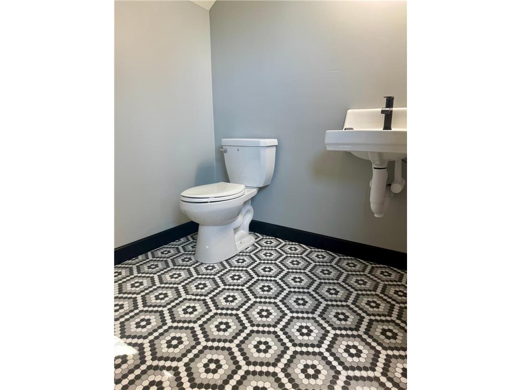 232 NW Highway Avenue S Blooming Prairie MN 55917 6795191 image32