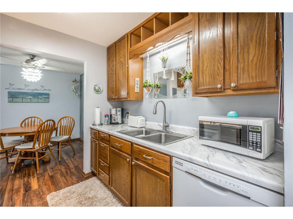 232 S Dewey Street #102 Fairmont MN 56031 7056807 image11