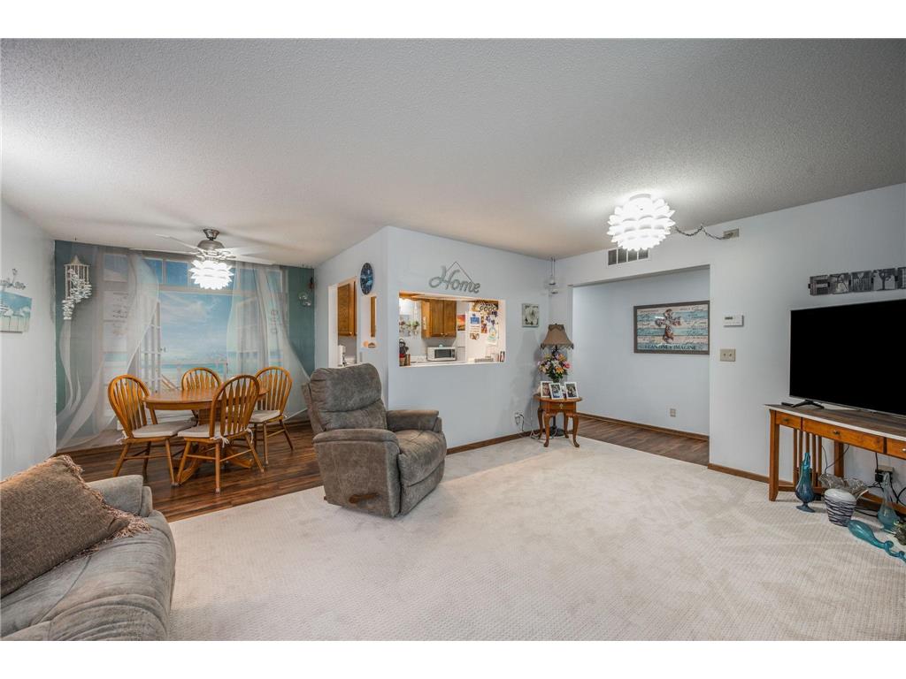 232 S Dewey Street #102 Fairmont MN 56031 7056807 image15