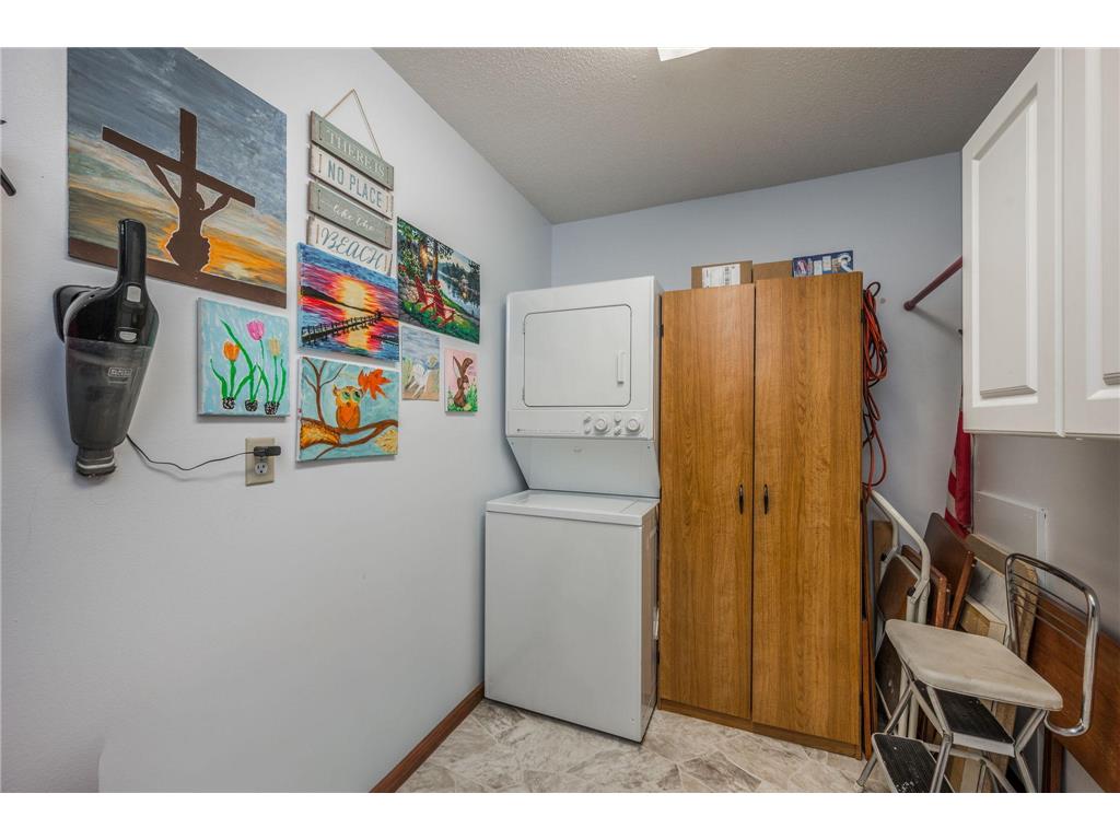 232 S Dewey Street #102 Fairmont MN 56031 7056807 image17
