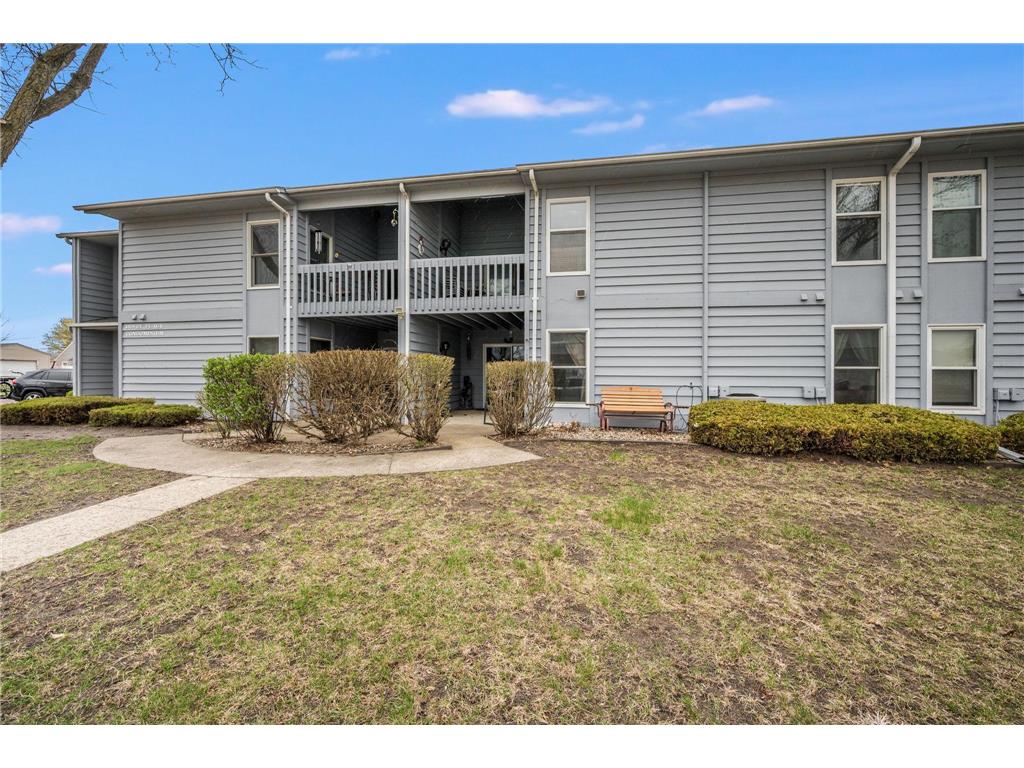232 S Dewey Street #102 Fairmont MN 56031 7056807 image2