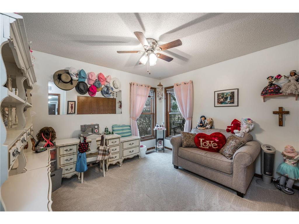 232 S Dewey Street #102 Fairmont MN 56031 7056807 image20