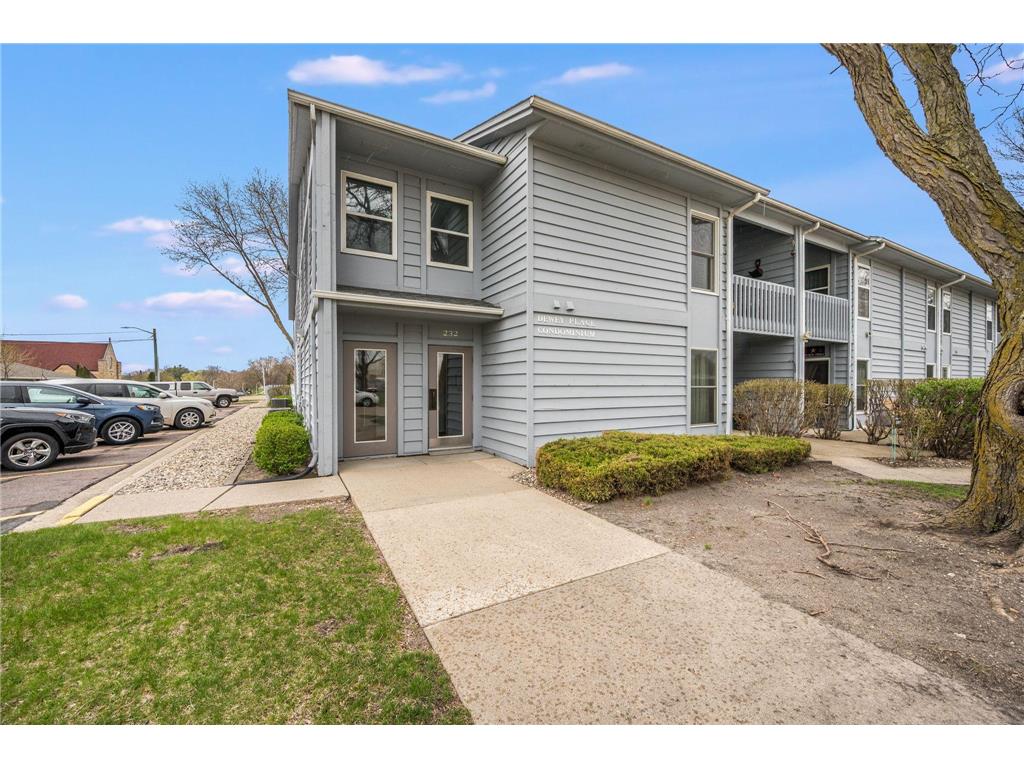 232 S Dewey Street #102 Fairmont MN 56031 7056807 image3