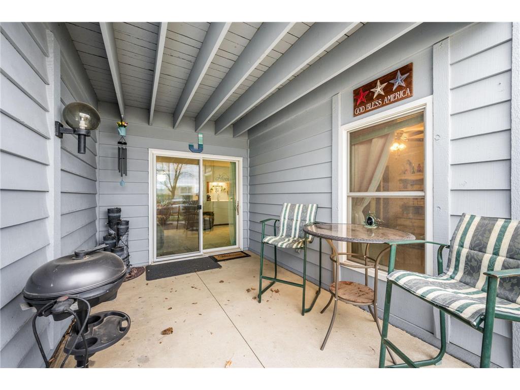 232 S Dewey Street #102 Fairmont MN 56031 7056807 image5