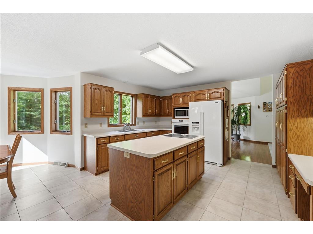 2320 40th Street N Sartell MN 56377 7099175 image4