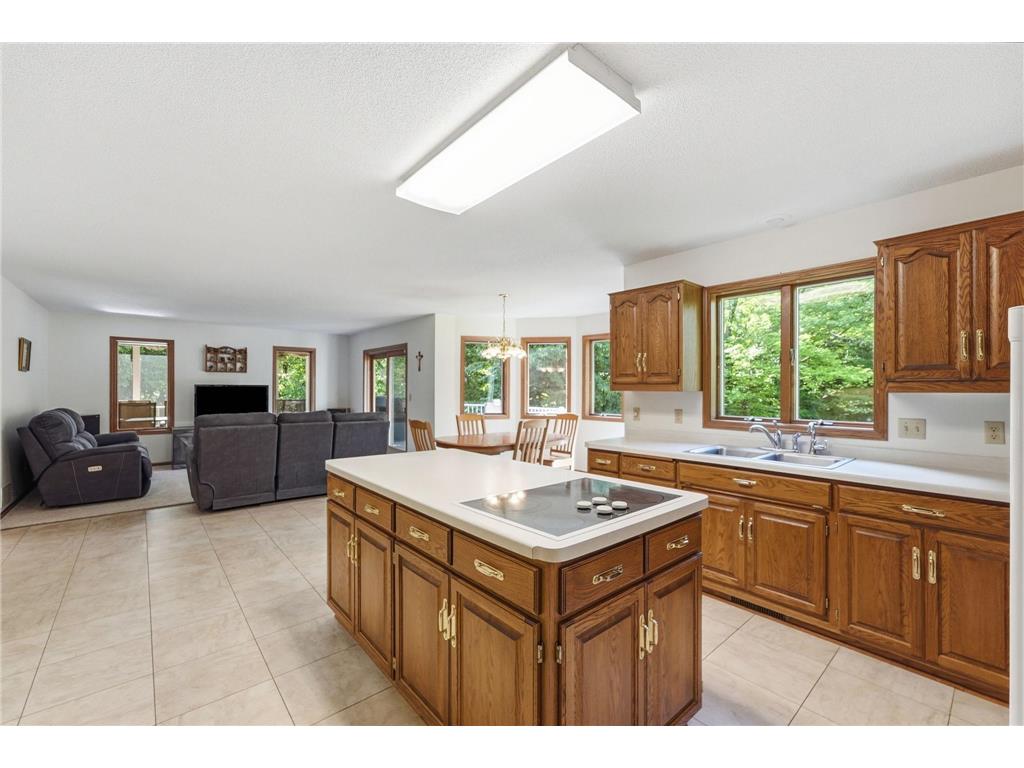 2320 40th Street N Sartell MN 56377 7099175 image6