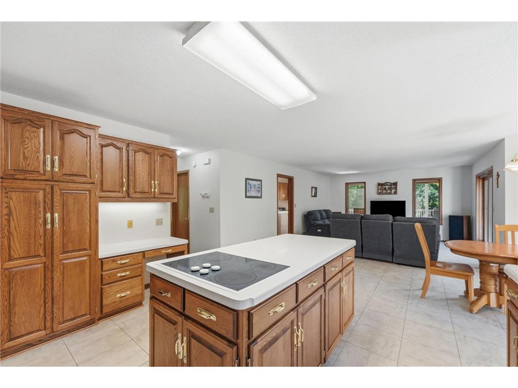 2320 40th Street N Sartell MN 56377 7099175 image7
