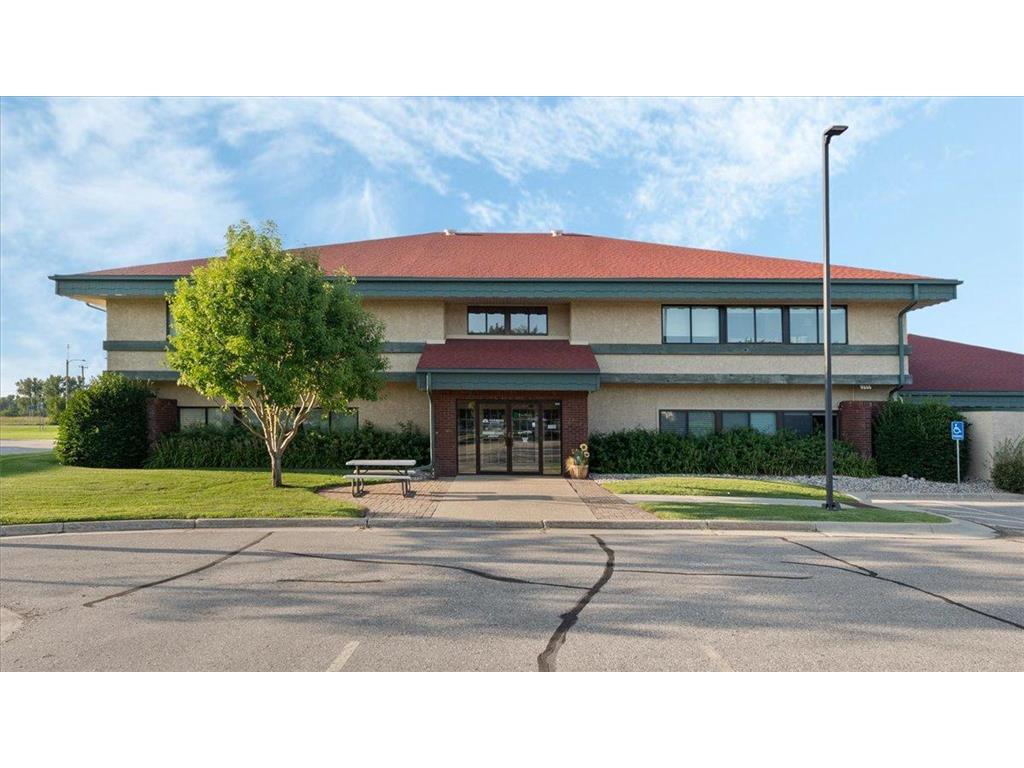 2320 Highway 12 E Willmar MN 56201 6782459 image2