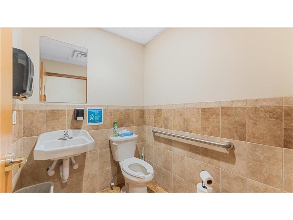 2320 Highway 12 E Willmar MN 56201 6782459 image42