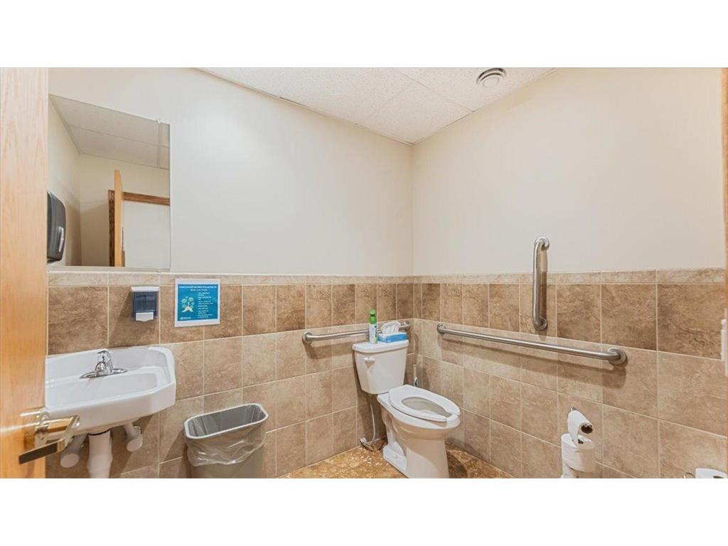 2320 Highway 12 E Willmar MN 56201 6782459 image43