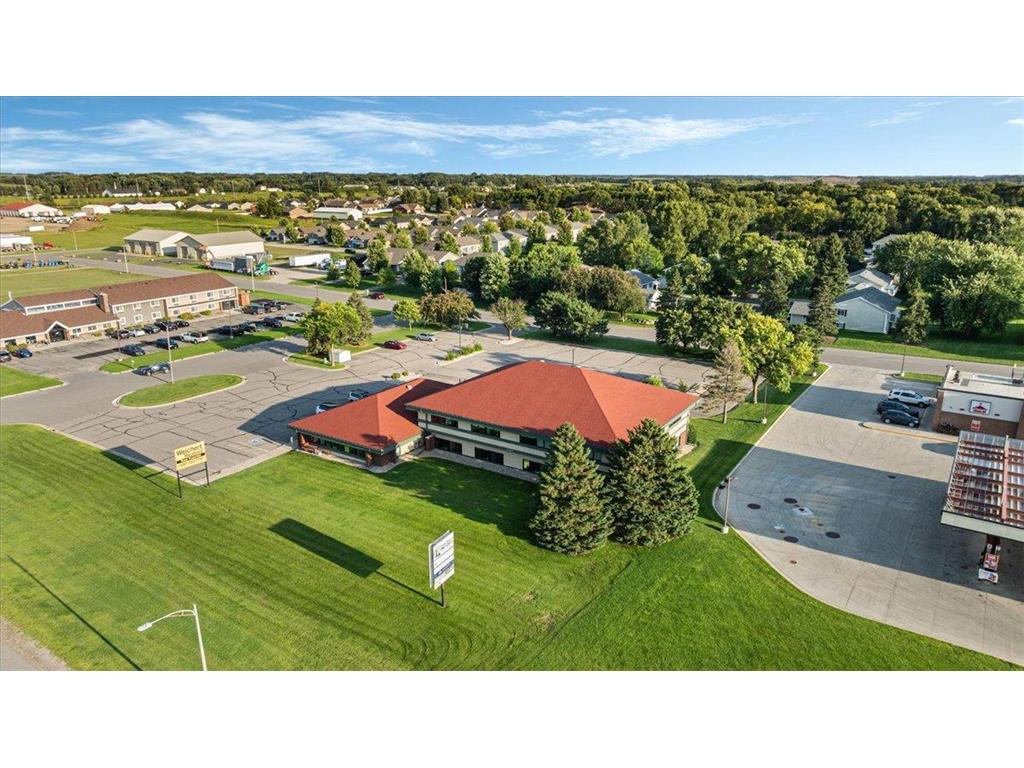 2320 Highway 12 E Willmar MN 56201 6782459 image44