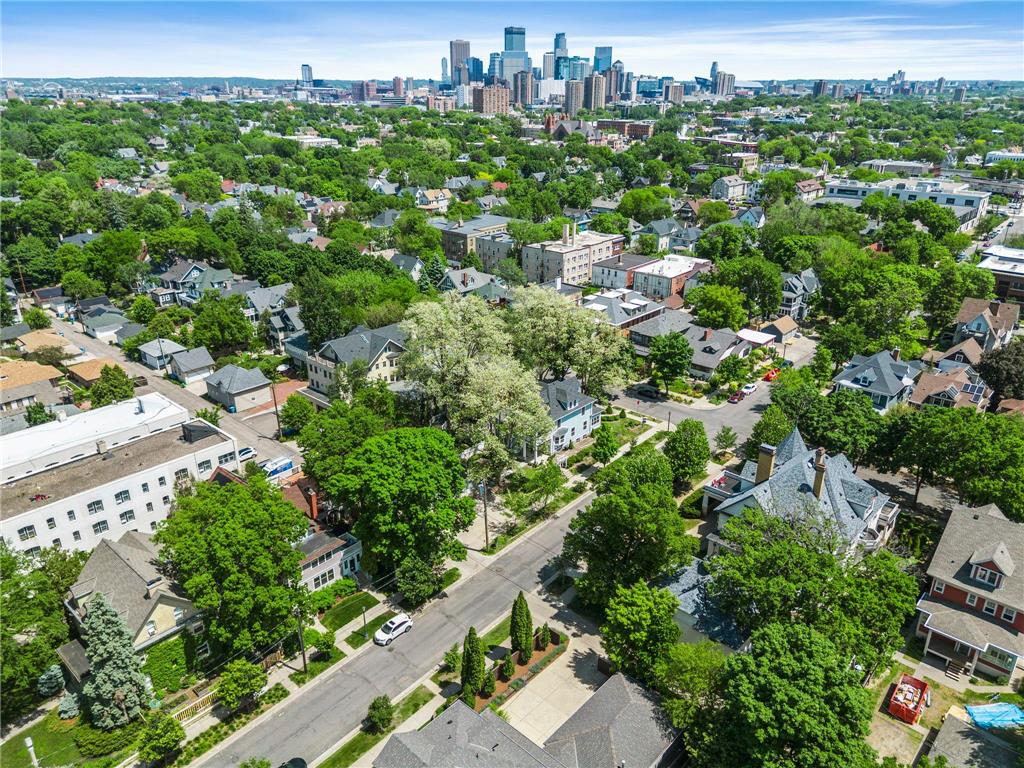 2320 Humboldt Avenue S Minneapolis MN 55405 7081518 image111