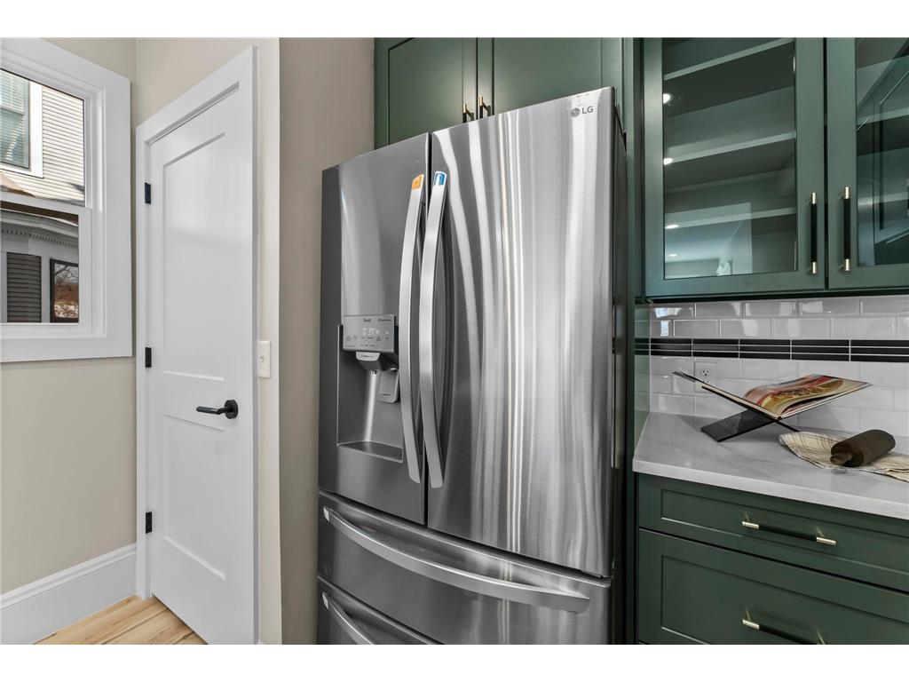 2320 Humboldt Avenue S Minneapolis MN 55405 7081518 image43