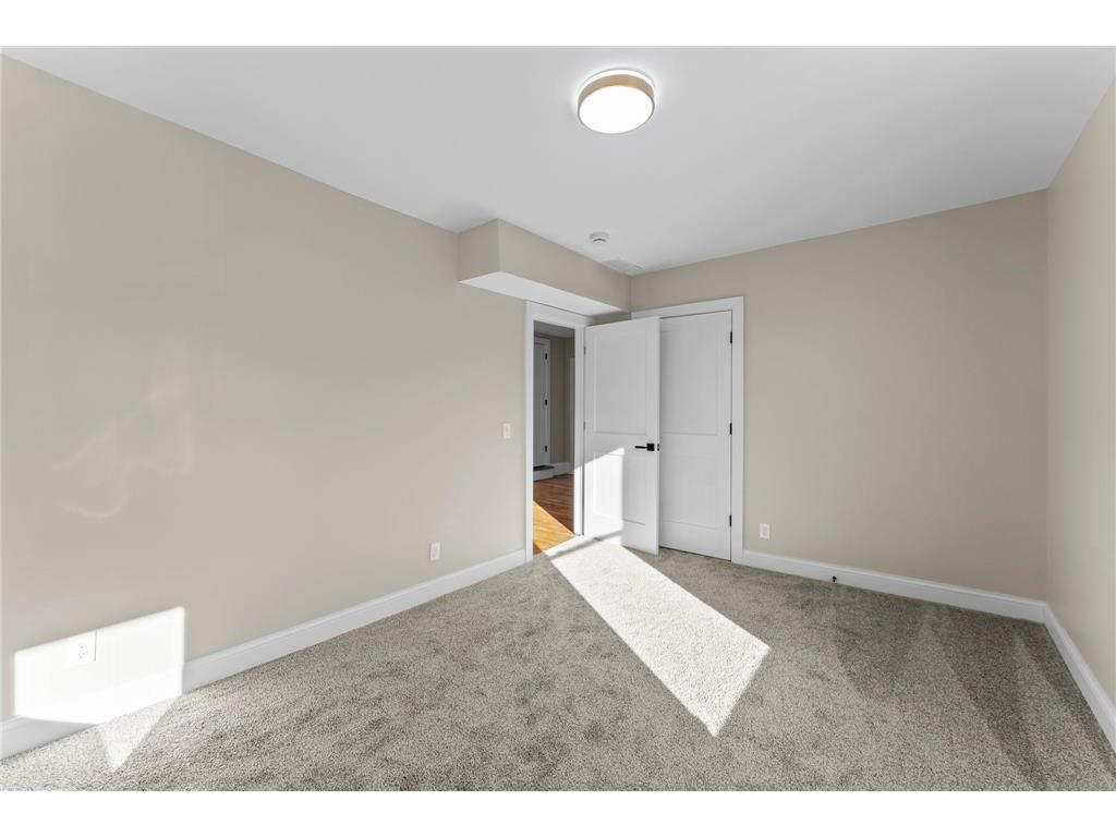 2320 Humboldt Avenue S Minneapolis MN 55405 7081518 image59