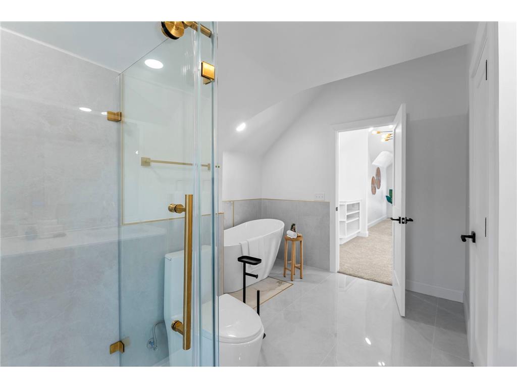 2320 Humboldt Avenue S Minneapolis MN 55405 7081518 image87