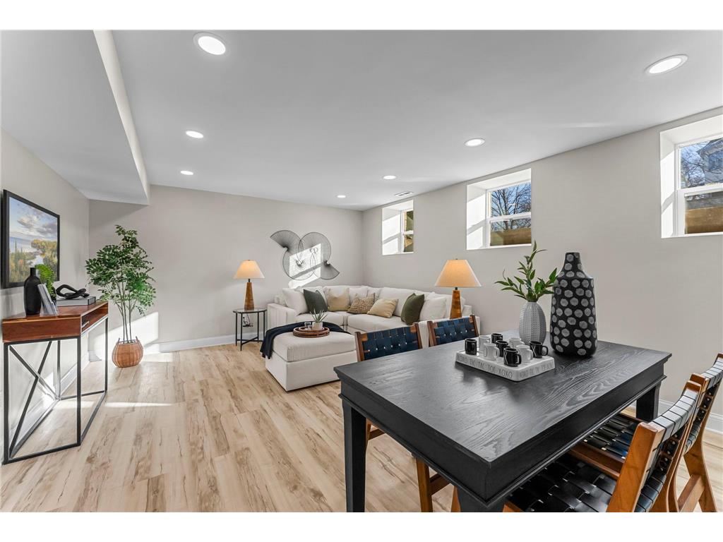 2320 Humboldt Avenue S Minneapolis MN 55405 7081518 image92