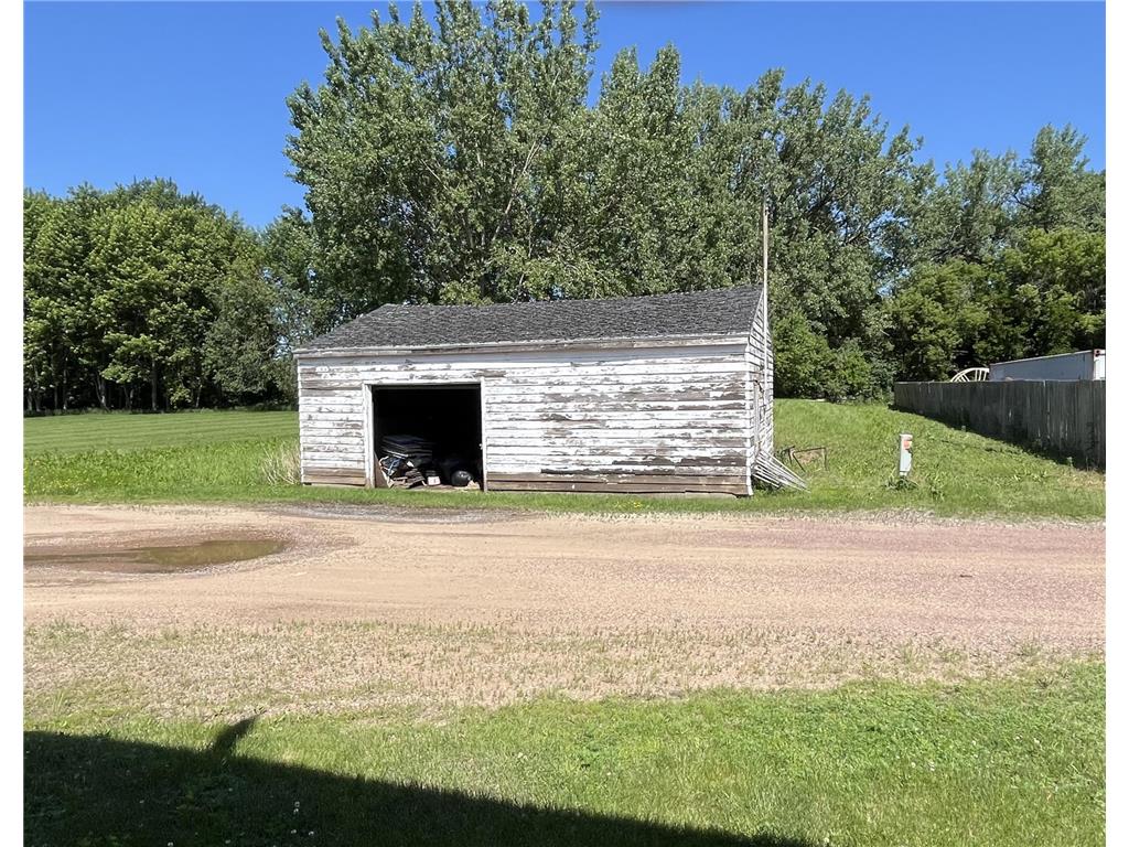 2320 Hwy 60 Windom MN 56101 6742735 image9