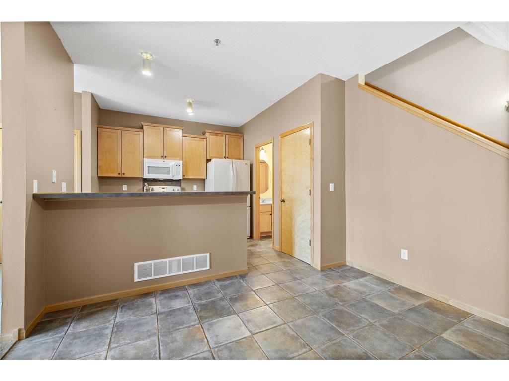 2320 Lower Afton Road E #423 Maplewood MN 55119 7082935 image10