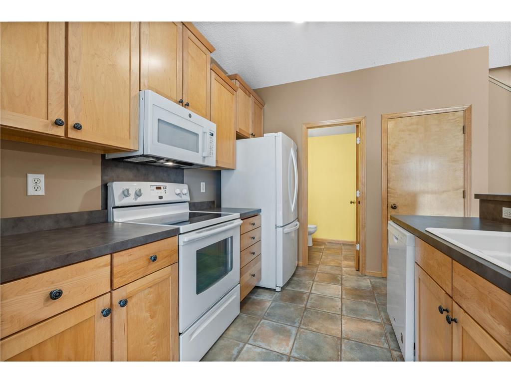 2320 Lower Afton Road E #423 Maplewood MN 55119 7082935 image13