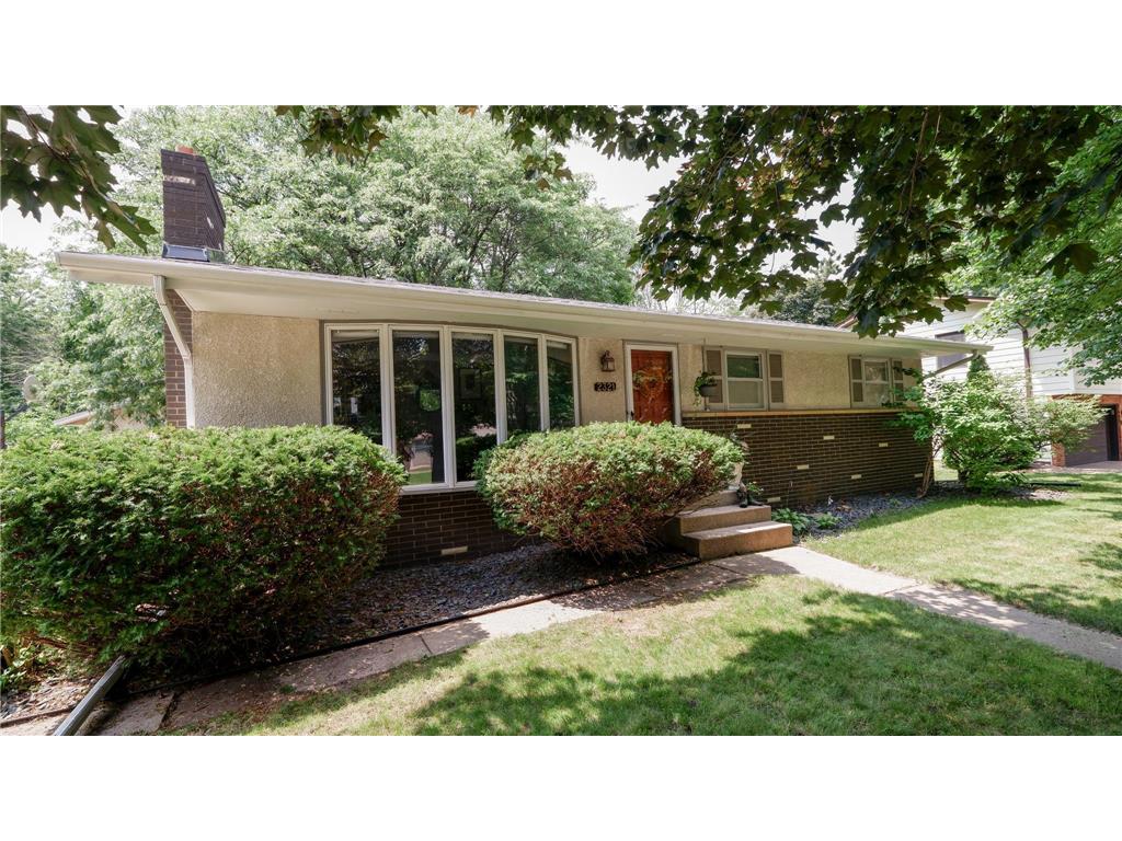 2321 Auerbach Street Roseville MN 55113 6562802 image1