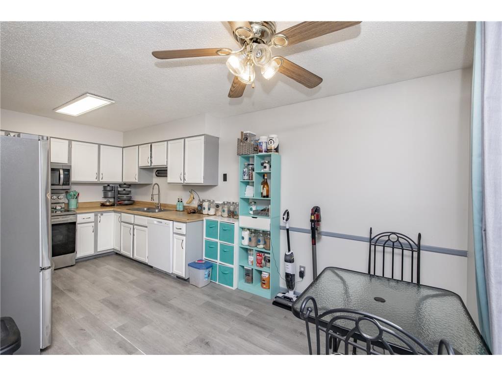 2321 Country Club Parkway Moorhead MN 56560 7113380 image13