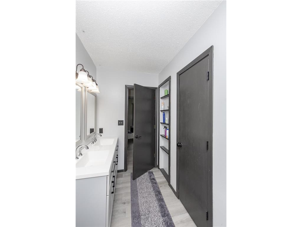 2321 Country Club Parkway Moorhead MN 56560 7113380 image29