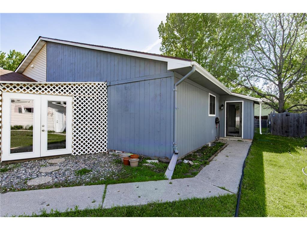2321 Country Club Parkway Moorhead MN 56560 7113380 image6