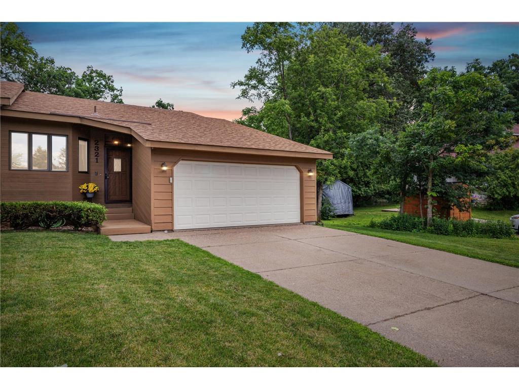 2321 Montana Avenue E Maplewood MN 55119 6562257 image1