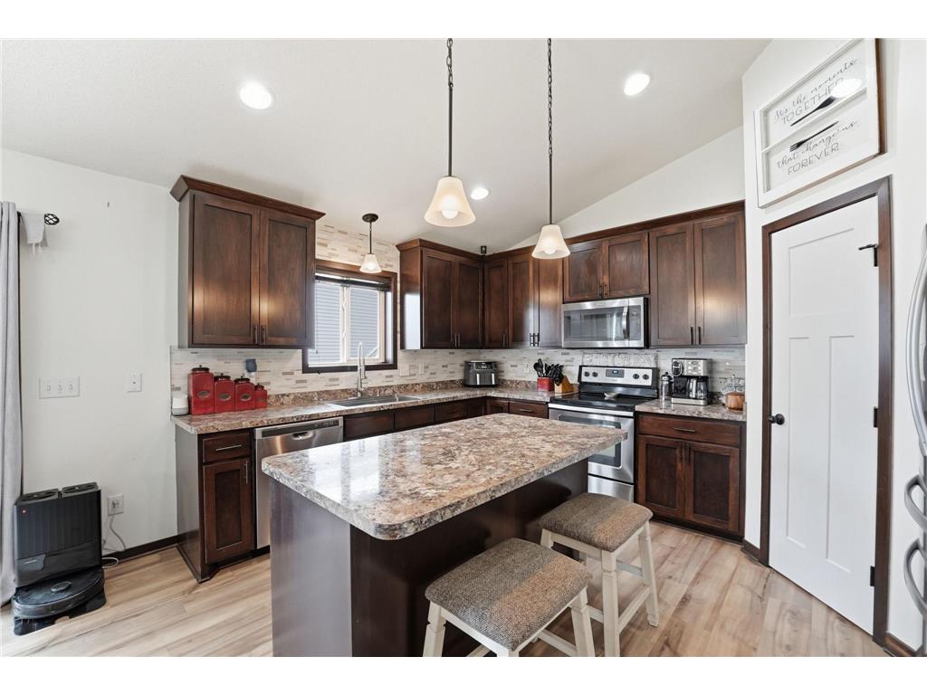 23212 Underclift Street NW Saint Francis MN 55070 7038071 image8