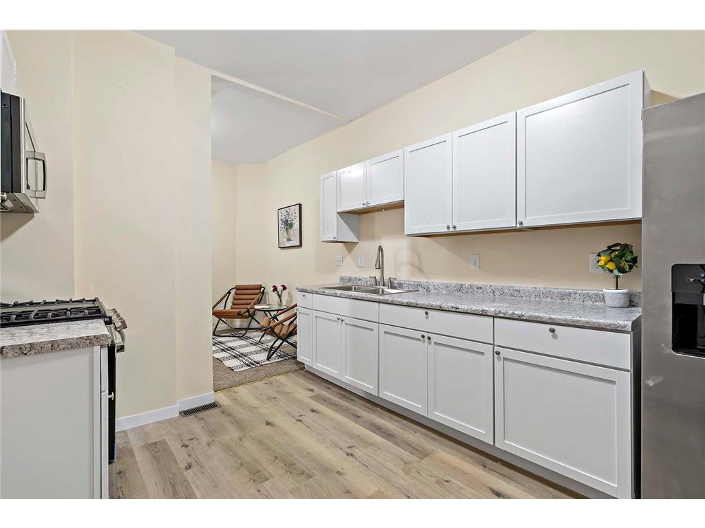 2322 Bryant Avenue N Minneapolis MN 55411 6825224 image12