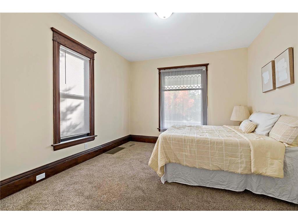 2322 Bryant Avenue N Minneapolis MN 55411 6825224 image14