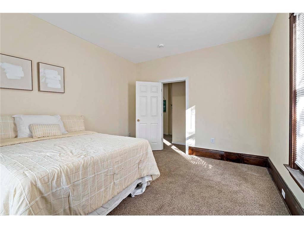 2322 Bryant Avenue N Minneapolis MN 55411 6825224 image15