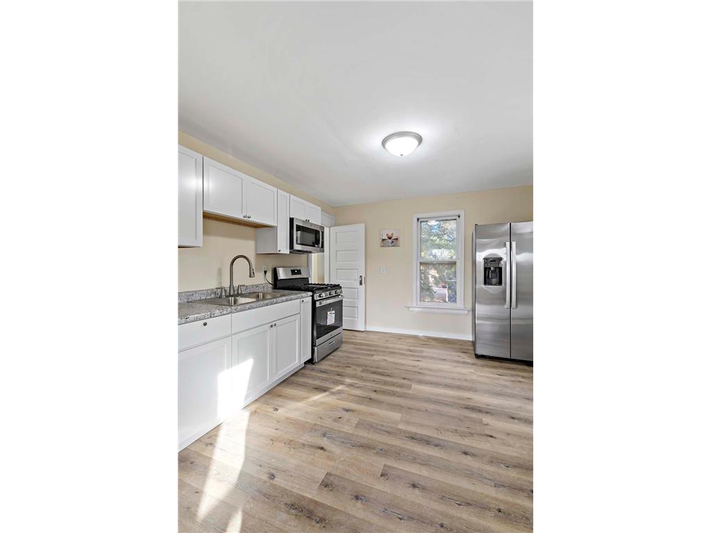 2322 Bryant Avenue N Minneapolis MN 55411 6825224 image20