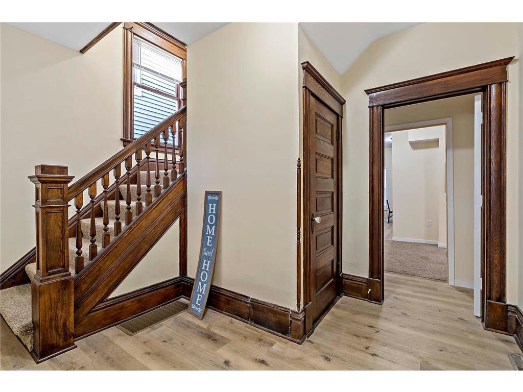 2322 Bryant Avenue N Minneapolis MN 55411 6825224 image7