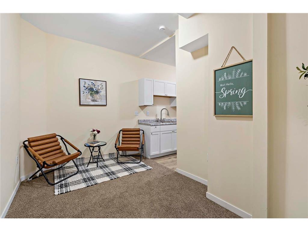 2322 Bryant Avenue N Minneapolis MN 55411 6825224 image9