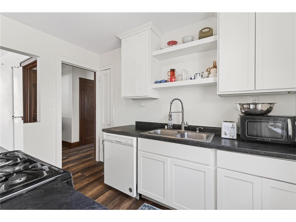 2322 Garfield Avenue Minneapolis MN 55405 7062574 image11