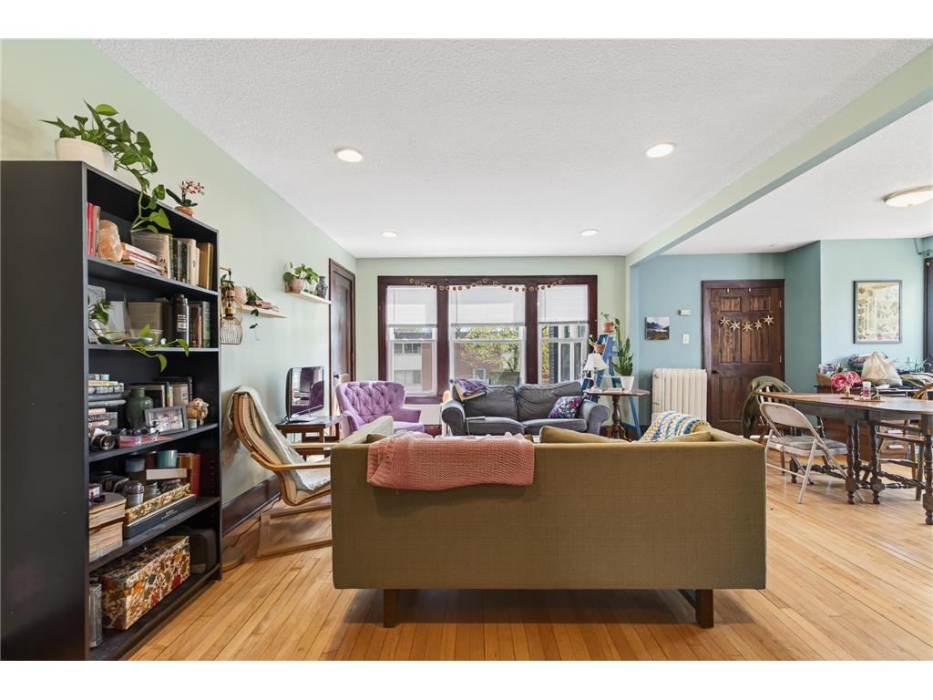 2322 Garfield Avenue Minneapolis MN 55405 7062574 image18