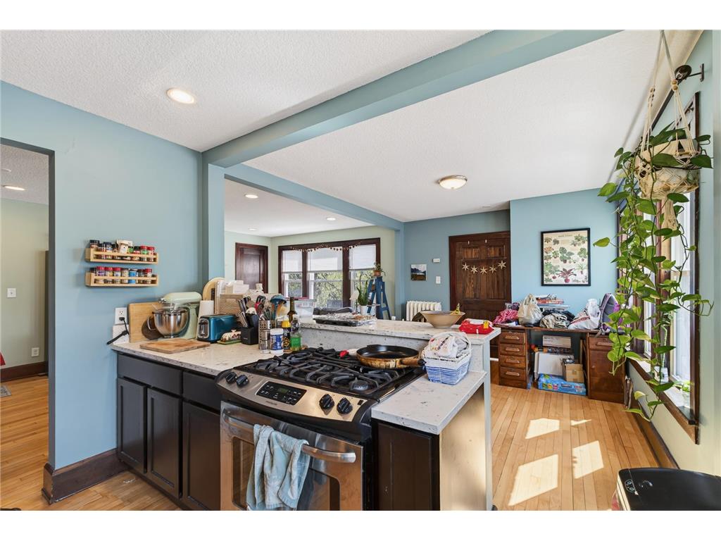2322 Garfield Avenue Minneapolis MN 55405 7062574 image24