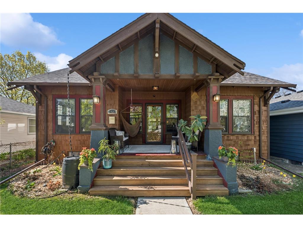 2323 Laurel Avenue Minneapolis MN 55405 6691299 image1